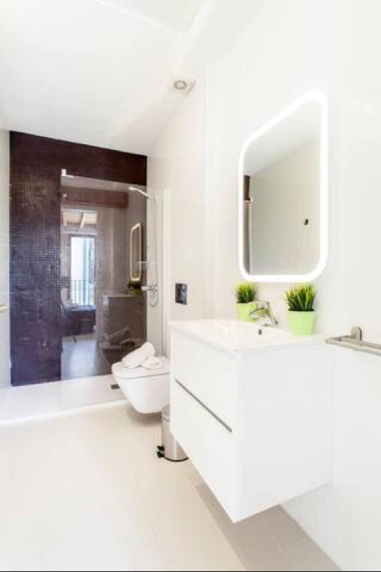 Apartamento Soleado En Plaza Del Carmen Valencia Eksteriør bilde